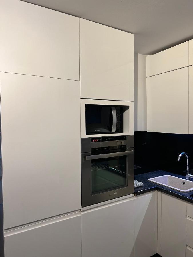 Mieszkanie Przymorze Kolobrzeska Apartment Gdansk Exterior photo
